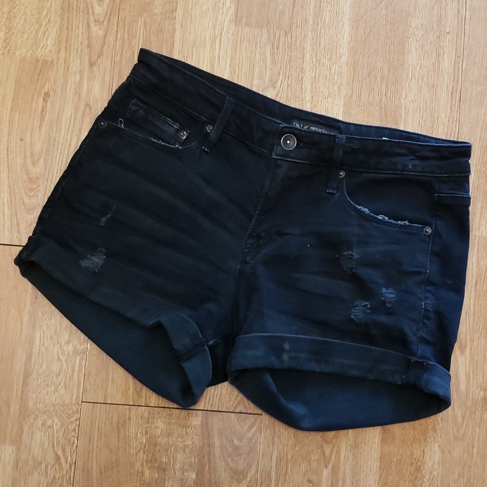 Cult of Individuality black distressed ExLover/Boyfriend shorts sz 24